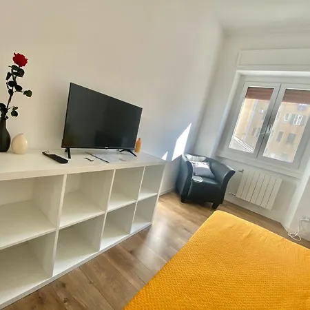 Nolo Urban Nest Apartment, Confortevole E Graziosa, Servita Di Tutti I Comnfort *