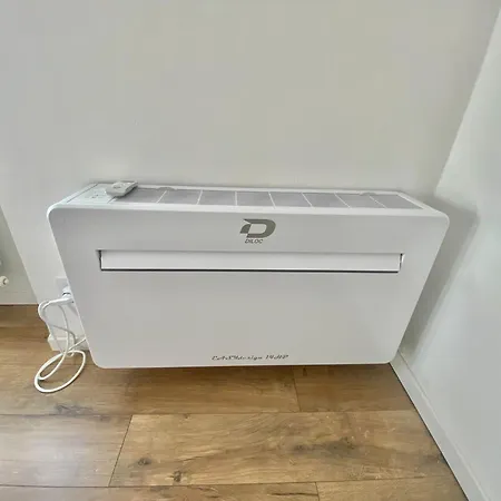 Appartamento Nolo Urban Nest Apartment, Confortevole E Graziosa, Servita Di Tutti I Comnfort *